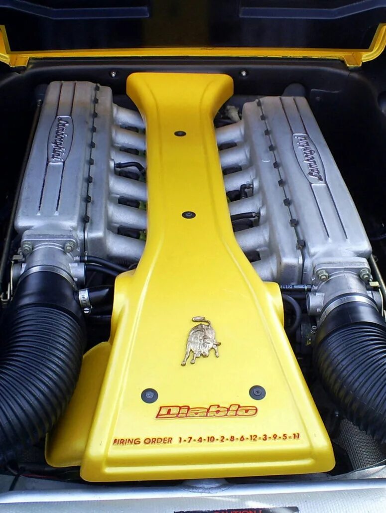 Diablo engine. Lamborghini diablo v12. lamborghini diablo engine. двигатель ламборгини диабло. двигатель сбоку lamborghini diablo.