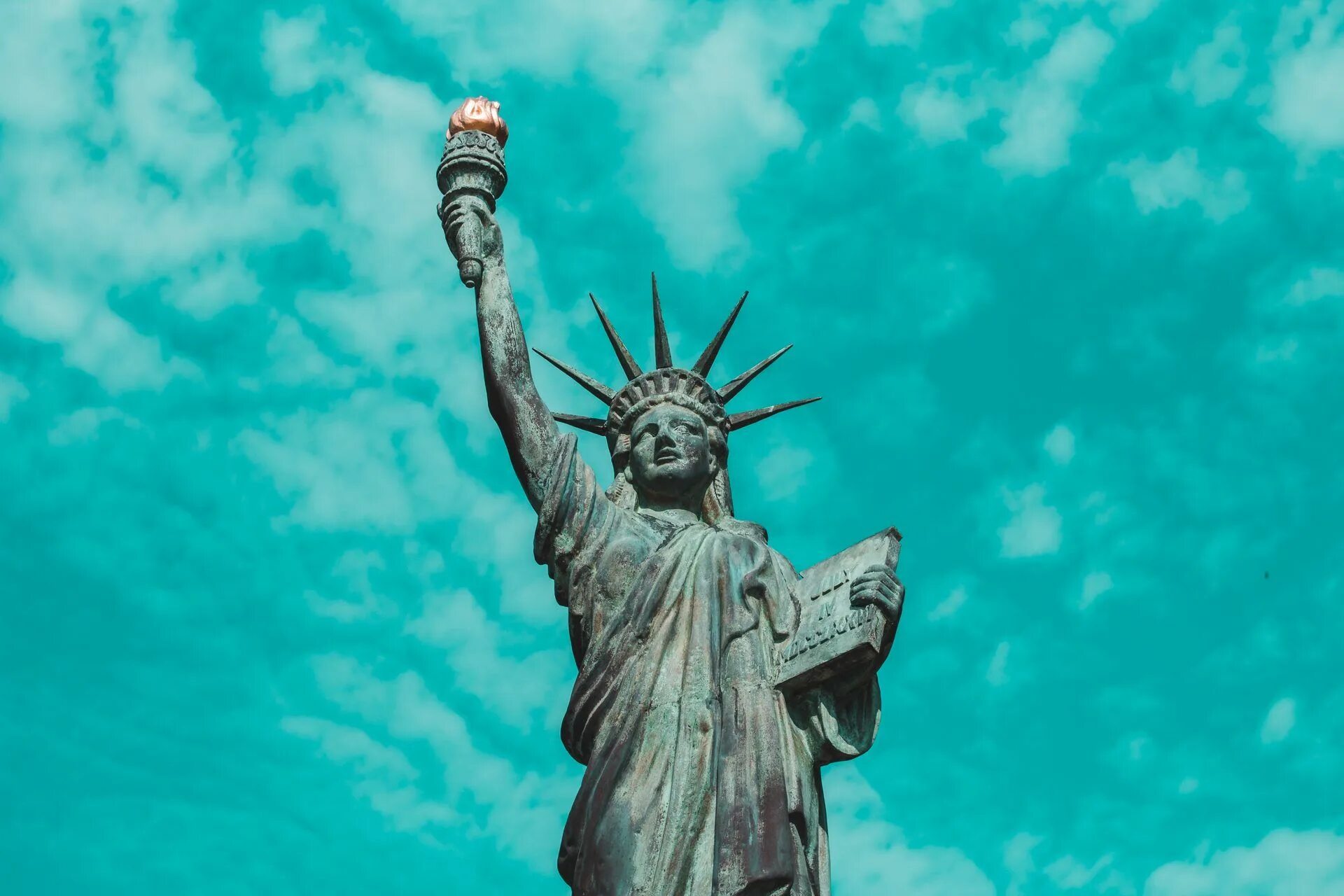 Статуя свободы США. Статуя свободы Нью-Йорк. Символ Америки статуя свободы. 1886 Открытие статуи свободы. Про свободу на английском