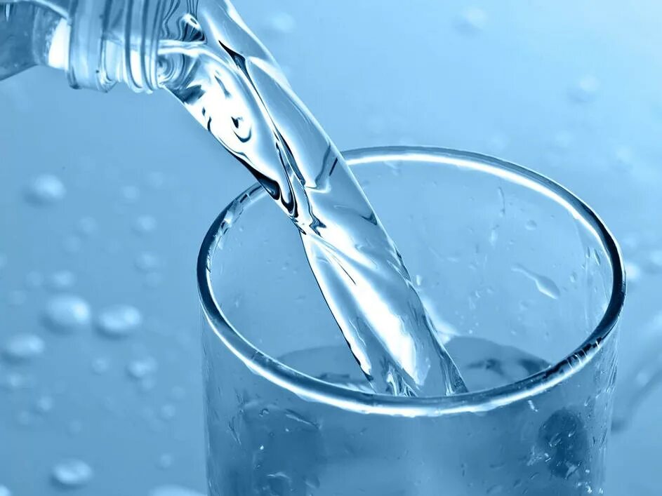 Минеральная вода без газа бонаква. Минеральные воды. Murata glass of water. Вода картинки. Стакан холодной воды.