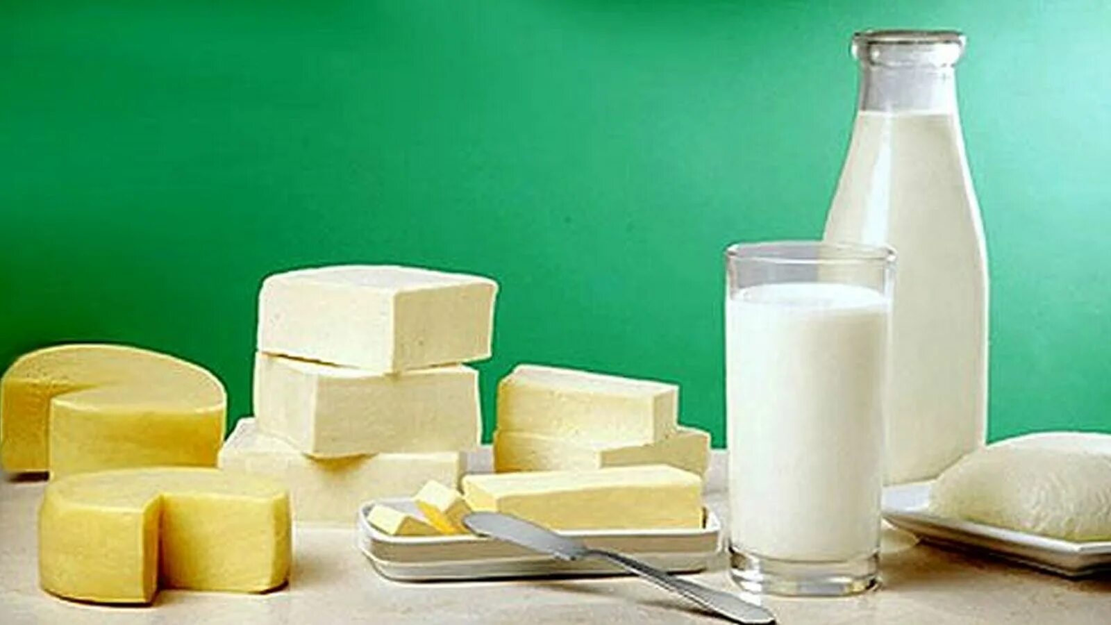 Молочная продукция. Набор молочных продуктов. Молочный продукт. Кисломолосныепродукты. Молоко творог.