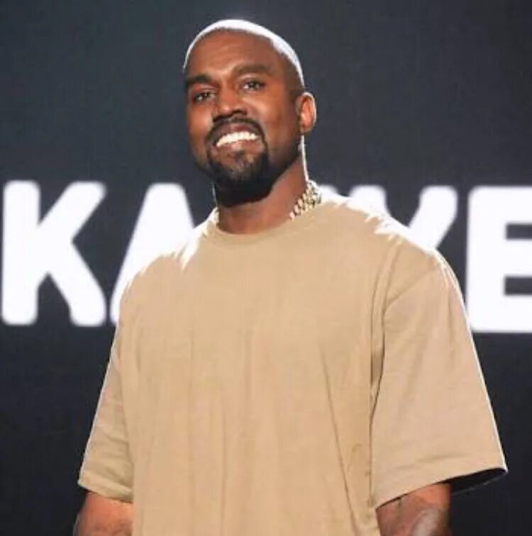 Канье уэст новый альбом. Gap kanye west пуховик. Kanye west 2021. Канье вест. Kanye west.