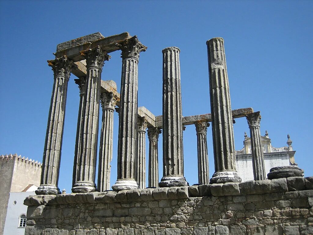 Roman temple. Эвора храм Богини Дианы. Temple of Diana.