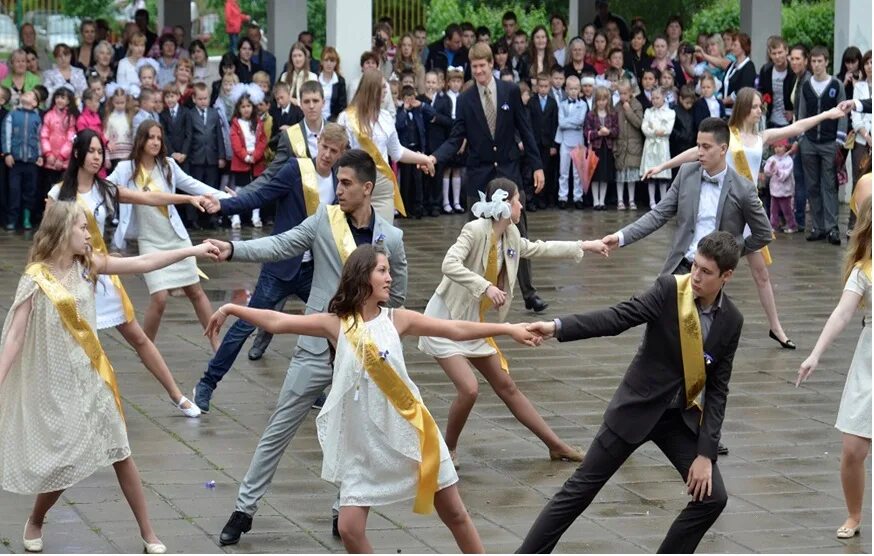 11 школа электросталь. мбоу лицей 11 г россоши воронежской обл россошь. гимназия 11 красноярск. школа 22 сыктывкар. школы 11 класса секций.