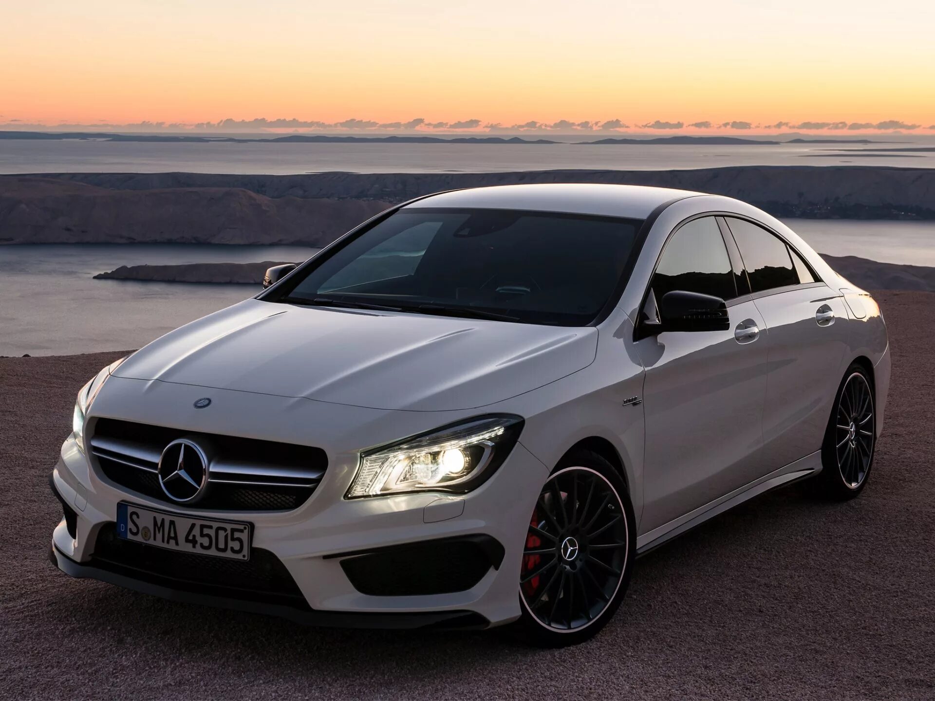 Mercedes-Benz CLA-klasse. Мерседес Бенц CLA. Mercedes CLA 45. Мерс CLA 45 AMG.