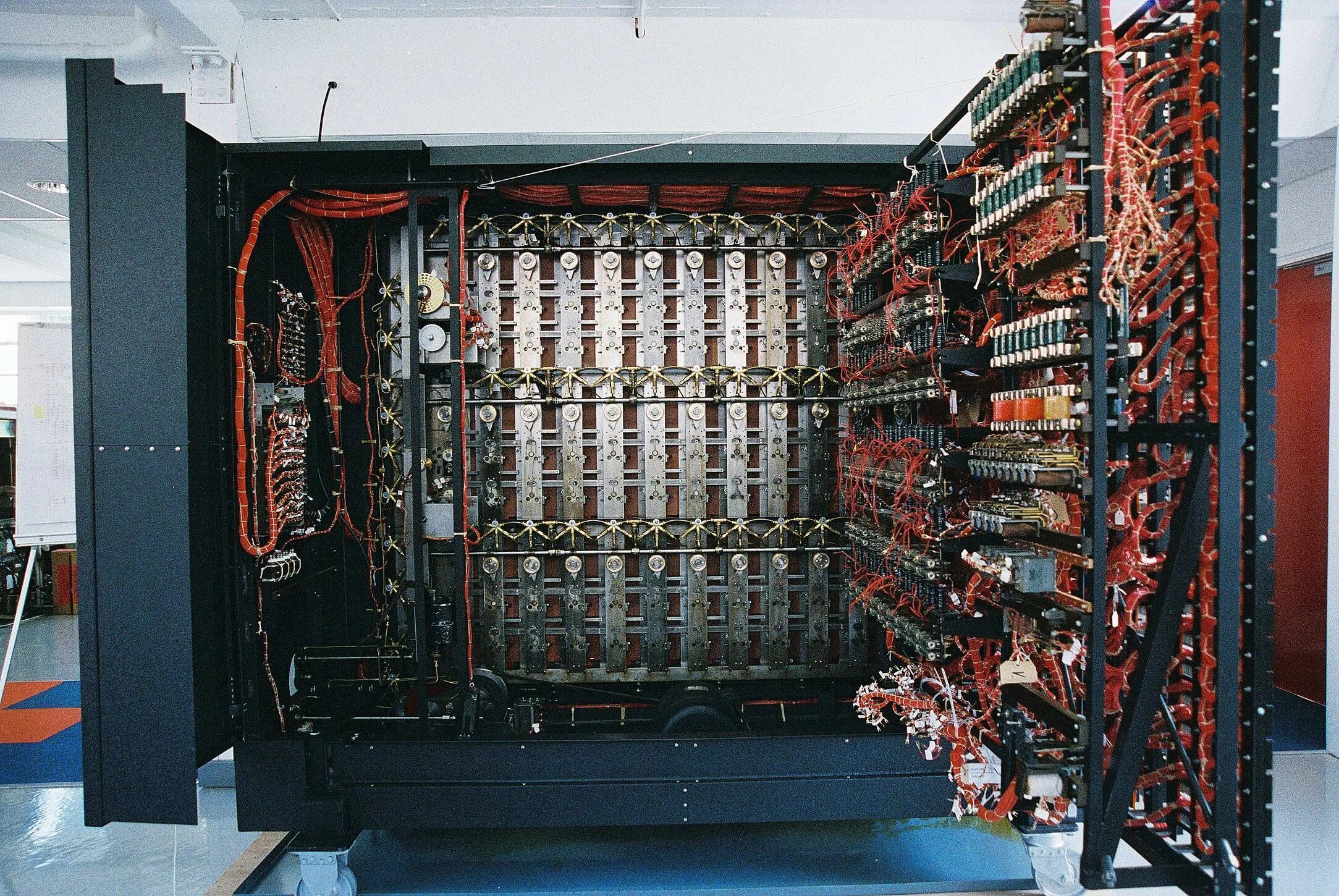 Automatic computer