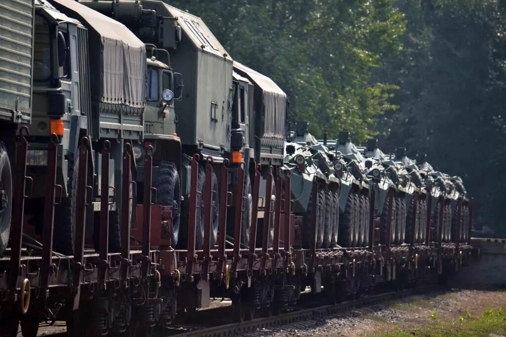 Эшелон жд. Эшелоны модернизации схема. Воинские жд эшелоны. Воинский эшелон. Эшелоны модернизации 19 века в россии.