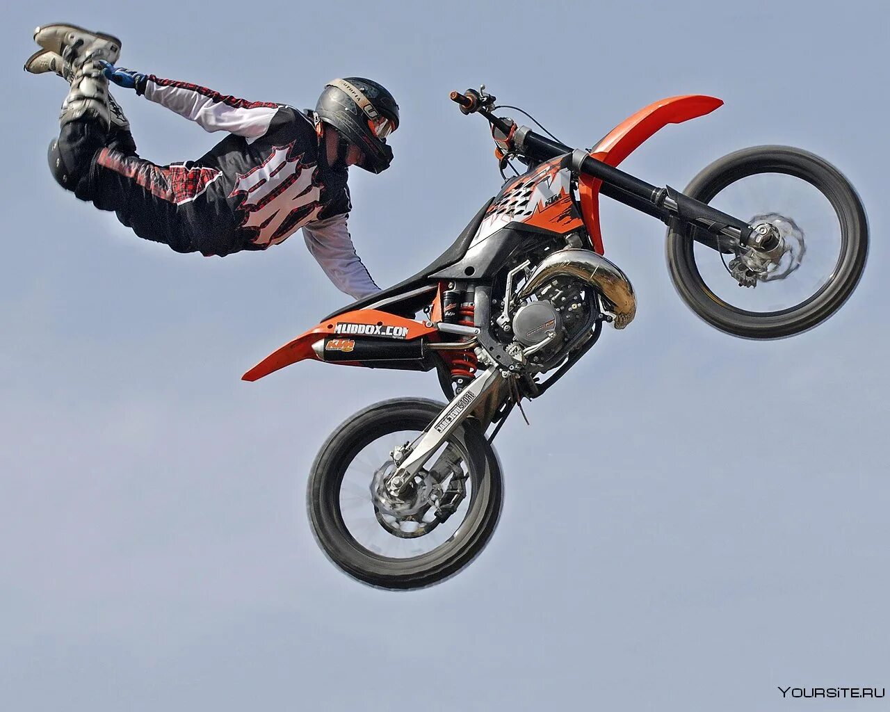 FMX мотофристайл