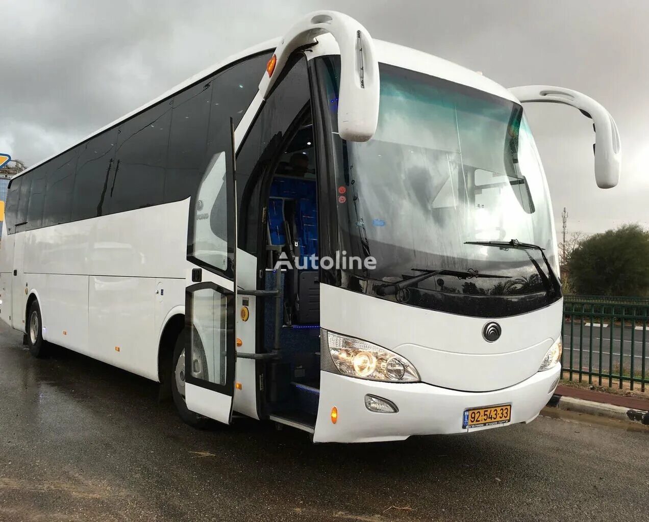 Yutong zk6938hb9. Автобус Yutong zk6938hb9. Туристический автобус Ютонг 6122. Ютонг 49 мест.