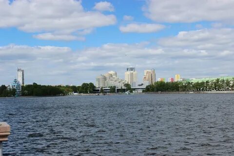 Городской пруд фото