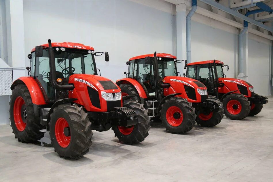 Купить трактор новгород. Zetor Ant 4135f. Трактор Zetor Ant 4135f. КЭМЗ Ant Zetor 4135. Трактор сельскохозяйственный колесный Ant 4135f.