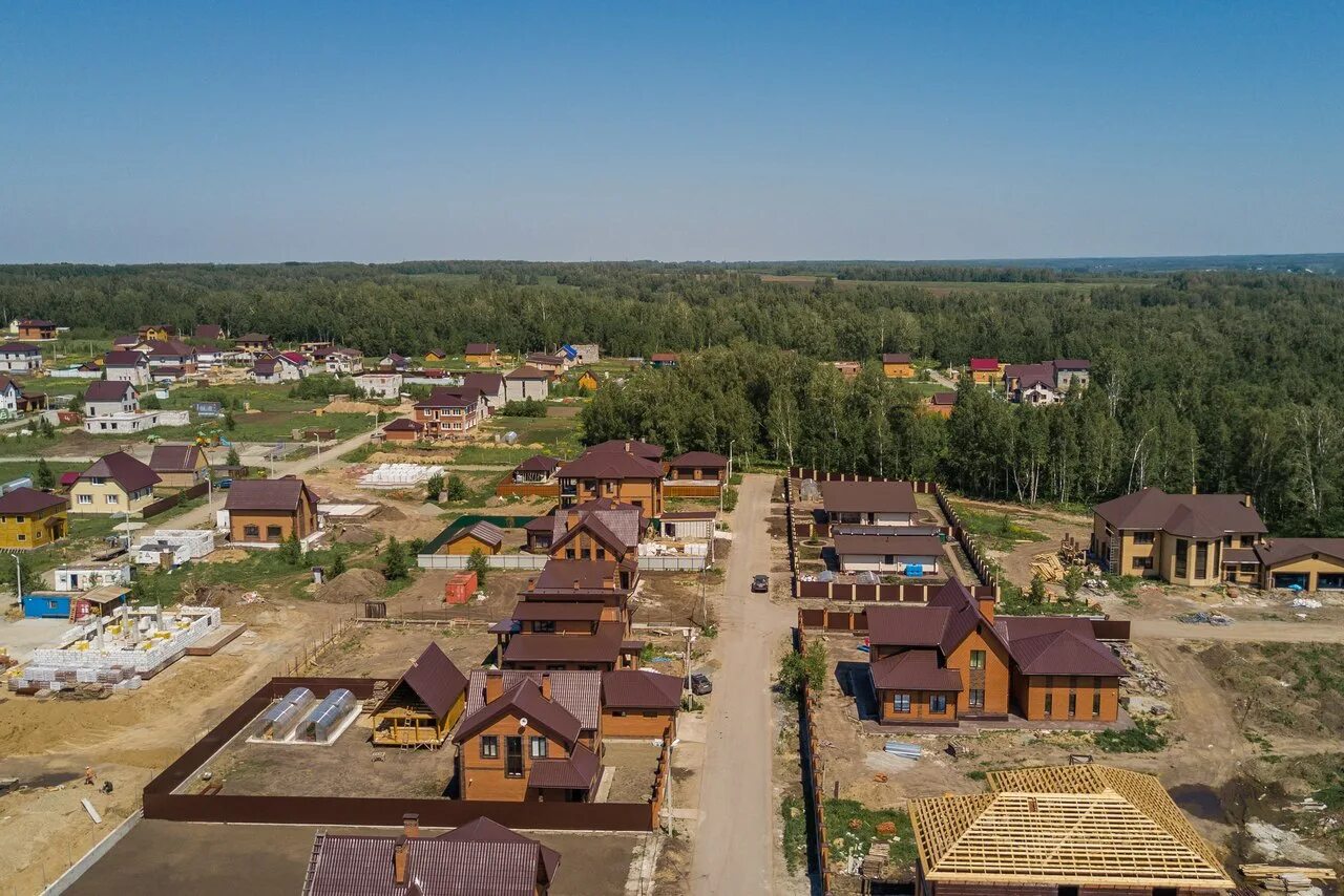 КП близкий Новосибирск. Коттеджный поселок близкий Каменка Новосибирск. Поселок элитный Новосибирск. Скандинавия коттеджный поселок Новосибирск.