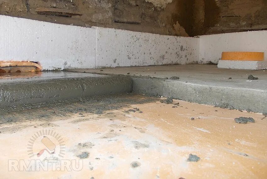 Стяжка пола на старую стяжку. Бетонная стяжка на деревянные лаги. бетонная стяжка в деревянном доме. заливка пола на деревянное основание. бетонная стяжка пола по деревянным лагам.