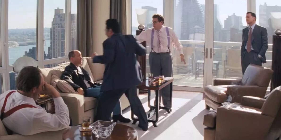 El lobo de wall street Peacock - YouTube