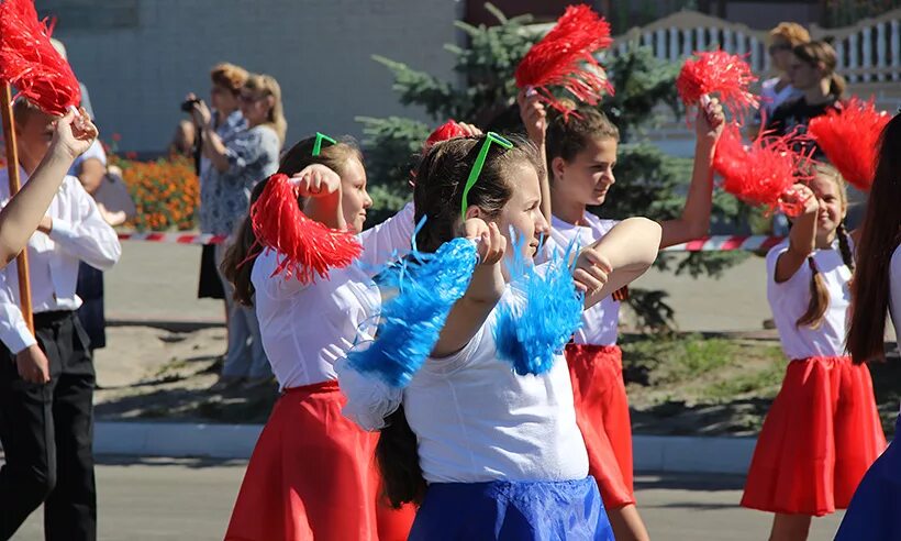 люди карачева. мылинская сельская библиотека карачевский район. люди карачева. карачев брянская область. образование карачев.