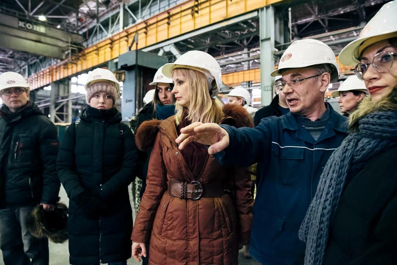 Уралмашзавод стан. Пао "уралмашзавод" эмблема. Уралмашзавод официальный сайт. Уралмашзавод акции. Термический цех.