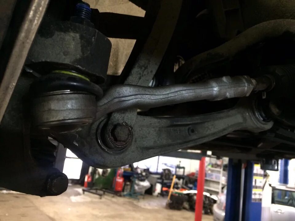 стук подвеска рав 4. стуки в задней подвеске рав 4 2018 года. стук подвеска рав 4. стук подвеска рав 4. стук в задних рычагах рав 4.