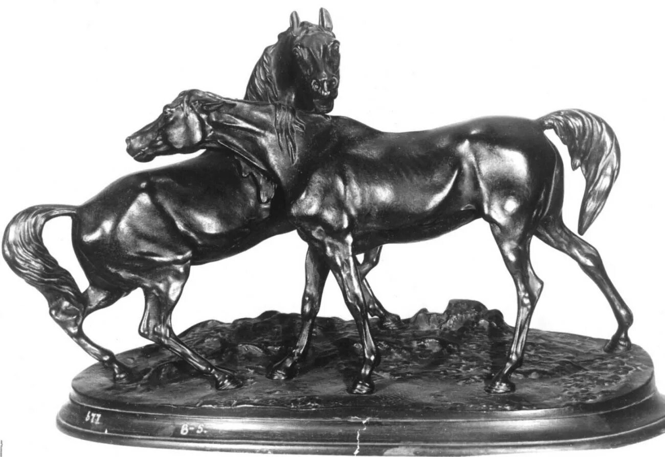 Литье из металла. Литье искусство. Литье искусство. Композиция из бронзы. Бронзовое литье 19 век россия.