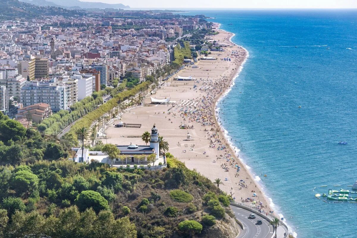 Коста брава каталония. Остров изола белла сицилия таормина. Север испании атлантический океан. Испания побережье коста брава. На каком побережье.