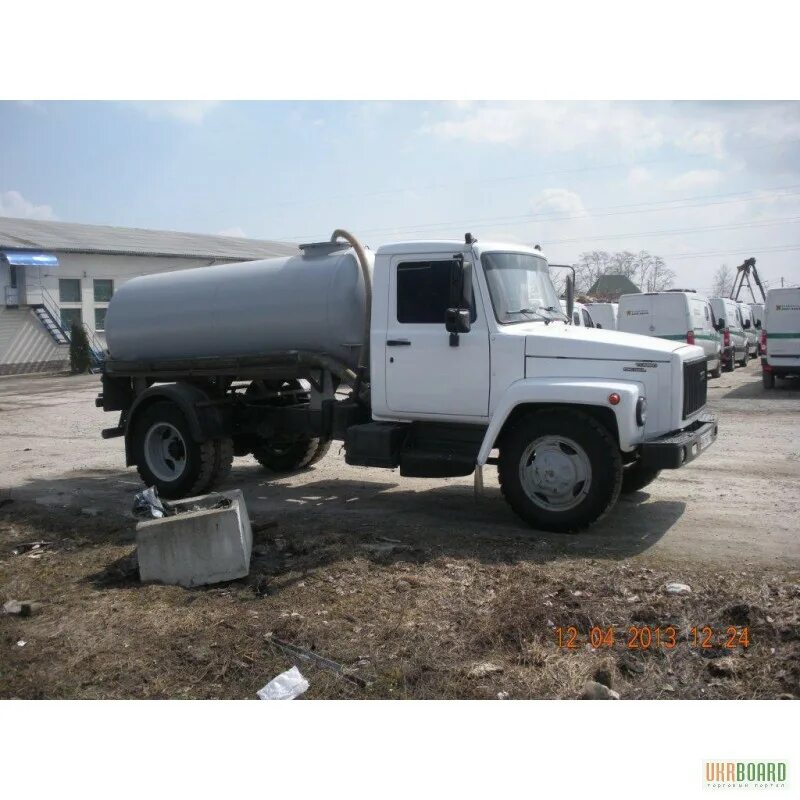 Isuzu 75 ассенизатор. Откачка канализации жуковка брянская. Ассенизатор isuzu nqr 71 pl. Говновоз газ 3309. Выкачка септика в январе 22 года.