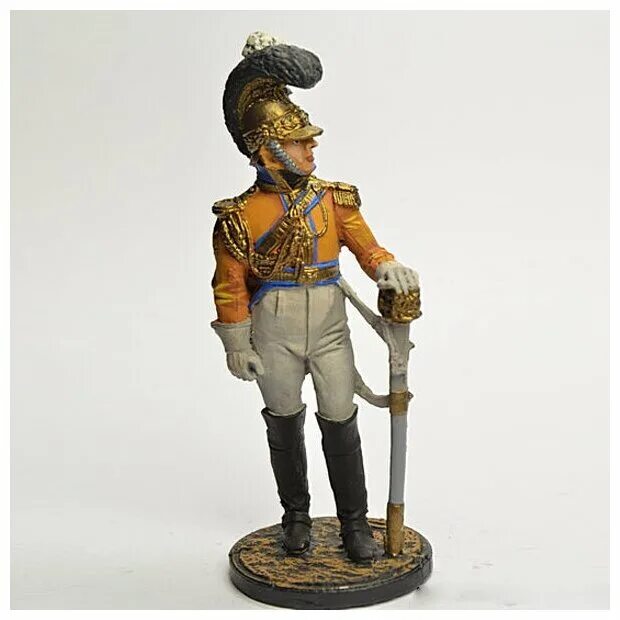 Офицер полка. Офицер полка. Что офицерский полк марков. Оловянная миниатюра снайпер ратник. Оловянная миниатюра медик.