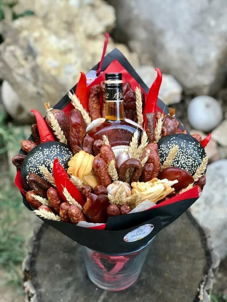 букет с сухофруктами. съедобный букет. мужские букеты пермь съедобные. букет из фруктов. фрукты пенза.