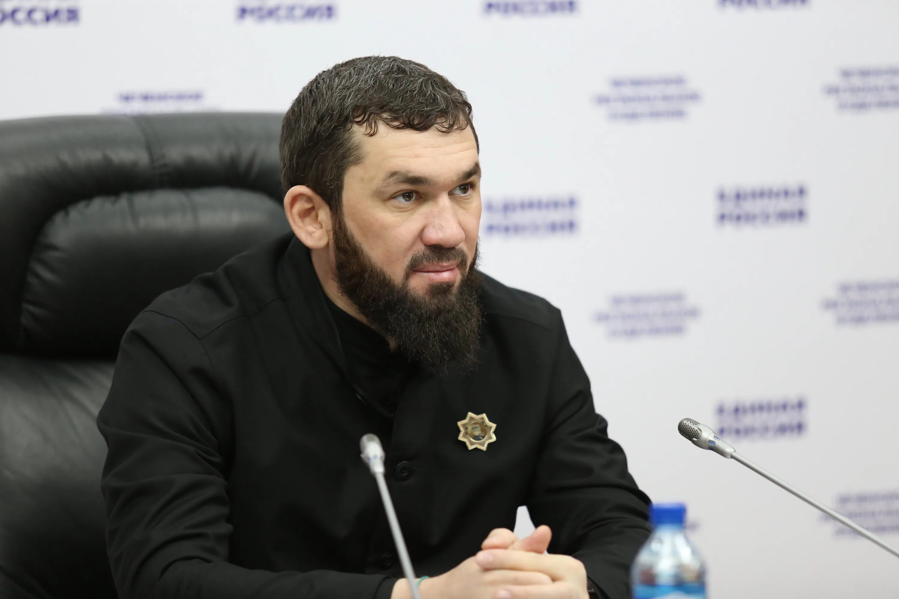 Магомед даудов 2022. Магомед даудов. Магомед даудов. Магомед хожахмедович. Магомед даудов жена.