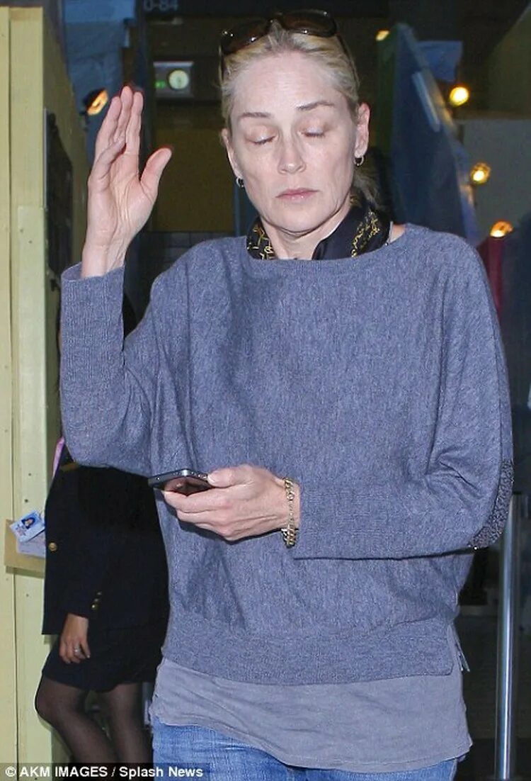 Шэрон стоун сейчас без макияжа. Шэрон стоун сейчас без макияжа. Шэрон стоун сейчас 2020 без макияжа. Шэрон стоун без макияжа. Шерон стоун без макияжа.