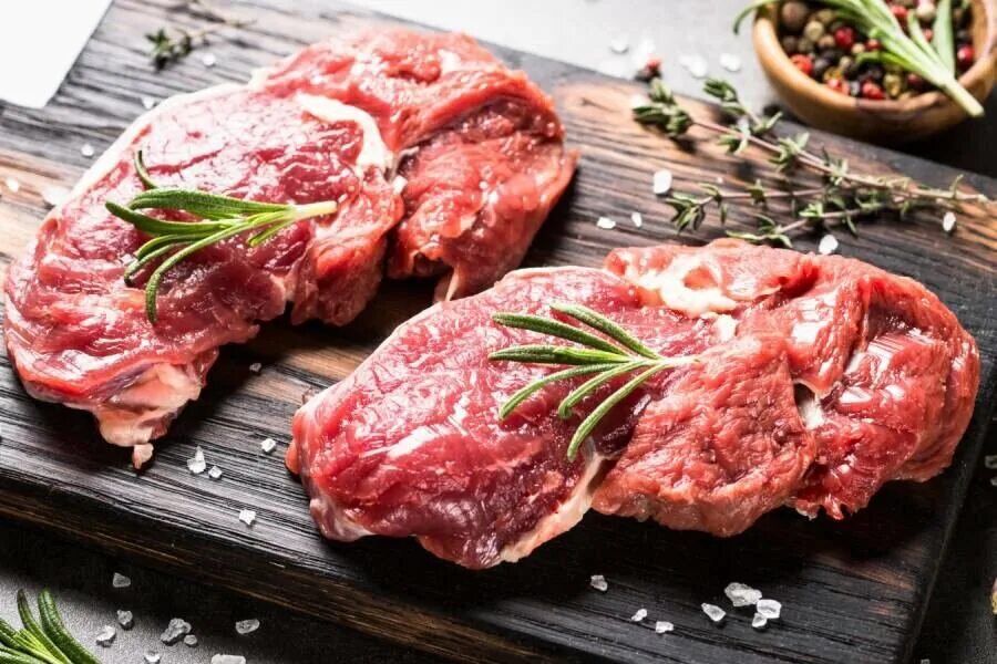 Как правильно свежее мясо. Мясо. свежее мясо. мясо говядина. красивое мясо.