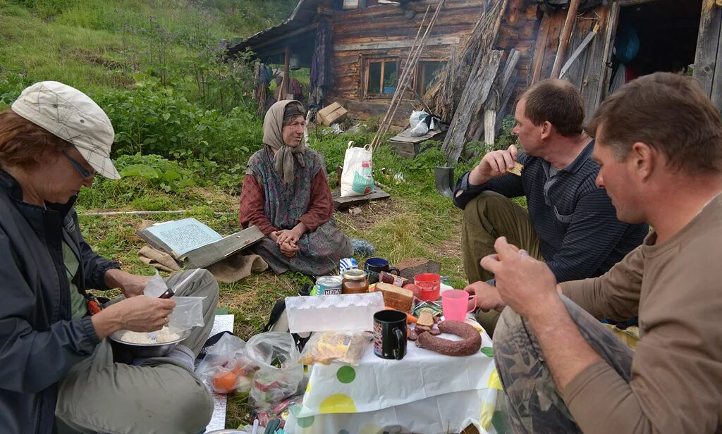 Живет в тайге лыкова