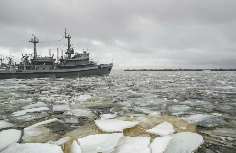 Балтийское море кронштадт. Финский залив балтийское море кронштадт. кронштадт в балтийском море. балтийское море фото кронштадт.
