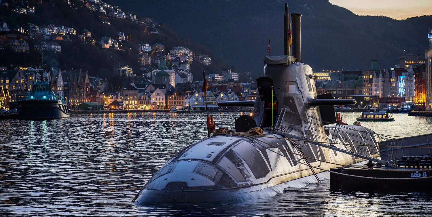 New sub. Kongsberg город. Подводные лодки Норвегии. Норвегия подводная лодка Бивер. Подводная лодка в Норвегии на камнях.