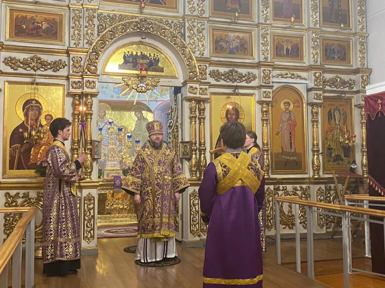 патриарх алексий чин наречения. женские монастыри московского патриархата православные. хотьковский монастырь игуменья. пюхтицкий успенский женский монастырь. настоятель марфо-мариинской обители.