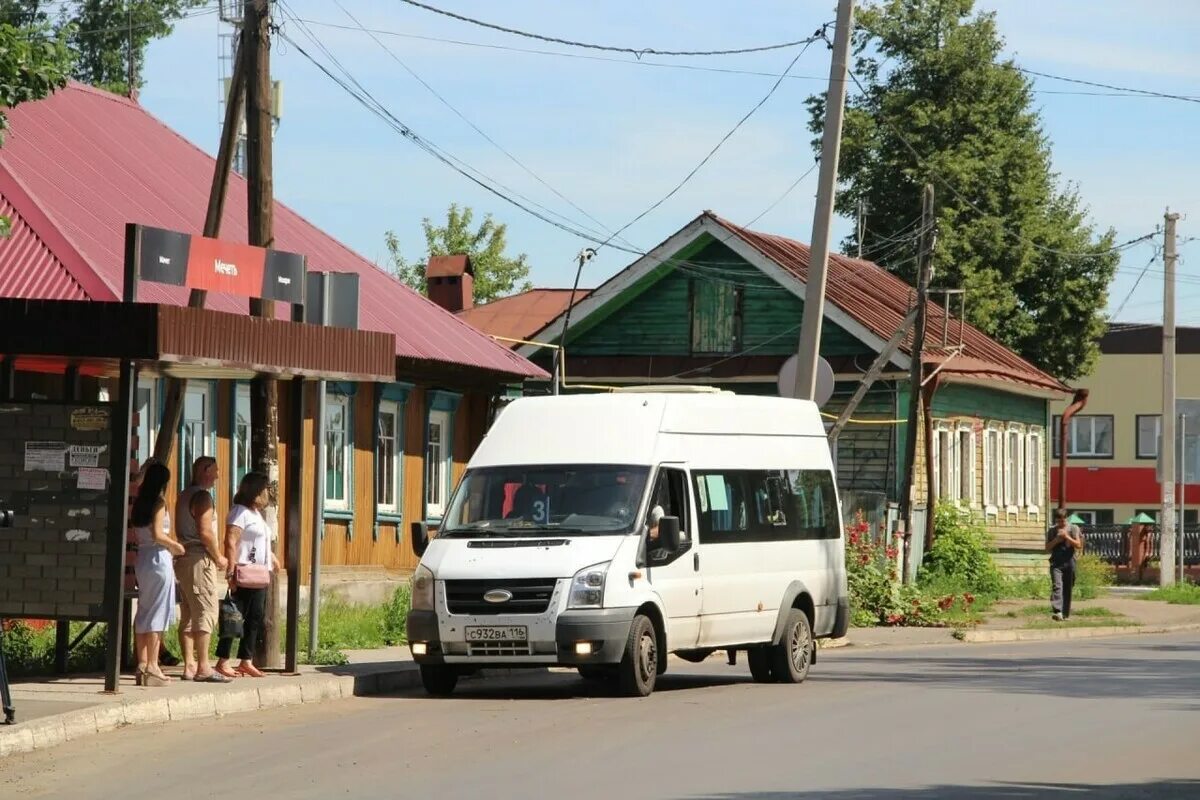 Елабужский исполком. Нургаянов ленар фаридович елабуга исполком. Елабужский исполком. Руководитель исполкома елабуга роман исланов. Исполнительный комитет елабуги.