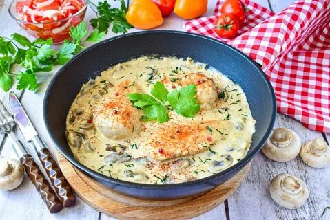 Подлива куриная грудка с грибами