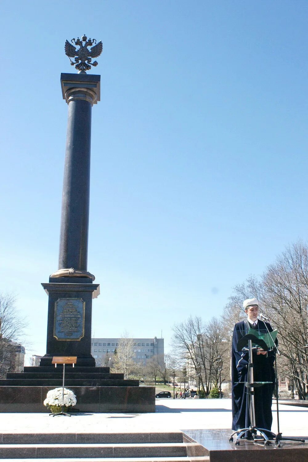 Города воинской славы питера. Стела «город воинской славы» (Выборг). Выборг стела воинской славы. Стела «город воинской славы» (Луга).