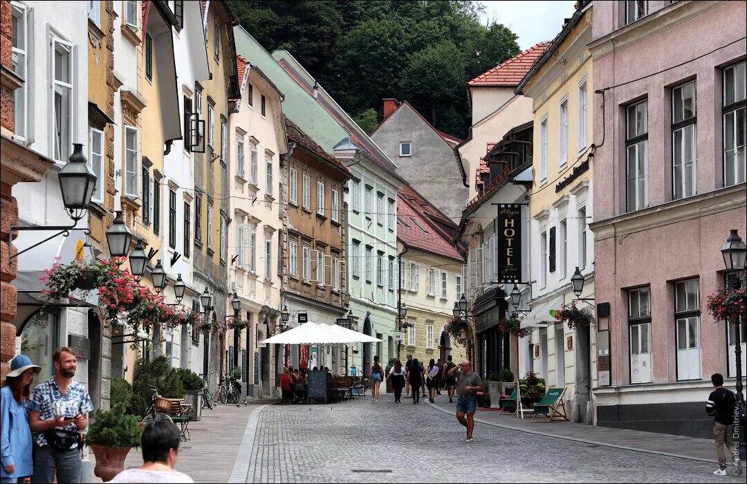 Пмж словении. Ljubljana город. Провинция Любляна. Камник Словения. Словения города Словении.