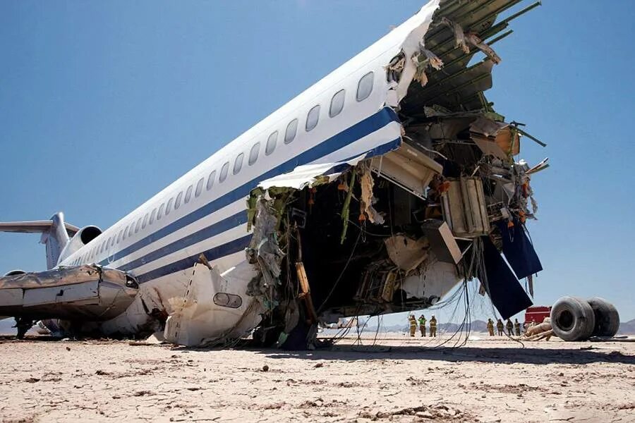 Сколько падали самолеты. Самолёт Boeing 727.розбился.