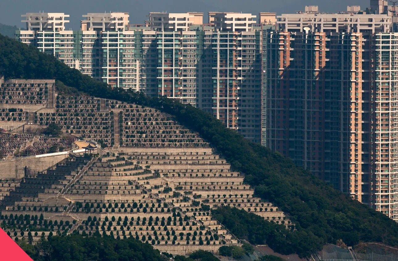 Застроенные места. Смотровая площадка мгу воробьевы. Завод кристалл москва реновация. Подземный город под мгу. Раменки.