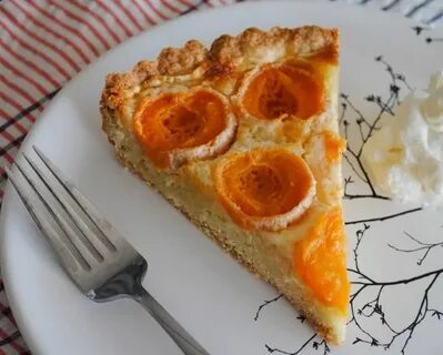 Песочный пирог с абрикосами