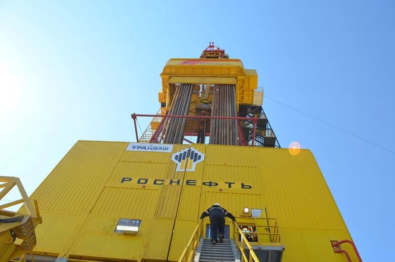 Рн-юганскнефтегаз, нефтеюганск, 12а. Рн ханты мансийск. Уралмаш 5000 роснефть. Конданефть чапровское месторождение. Юганскнефтегаз нефтеюганск.