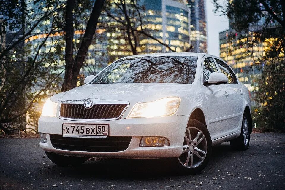 Skoda Octavia mk2. Шкода а5 купить спб