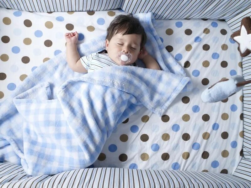Как научить ребенка спать всю ночь. Baby сон одеяло. ночное пробуждение ребенка. нарушение сна у новорожденного. ночные пробуждения у детей до года.