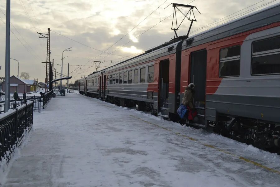 Ласточка верхотурье нижний. Железнодорожная станция верхотурье. #жд верхотурье. верхотурье нижний тагил электричка.