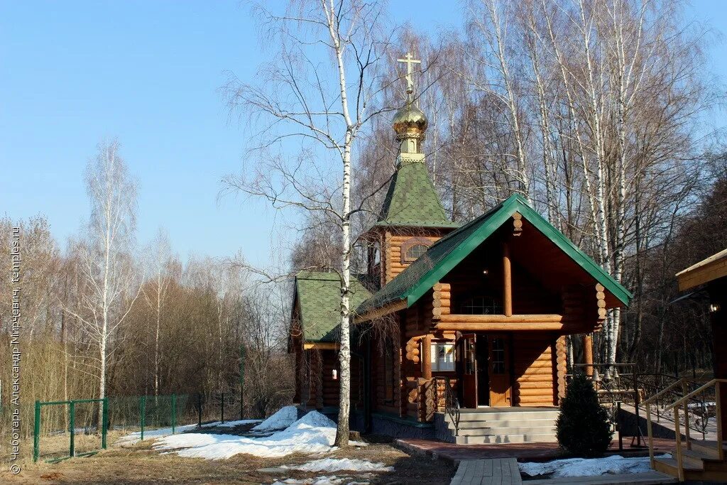 храм святых мучениц веры, надежды, любови и матери их софии во внуково. настоятель храма дмитрий бованенко. церковь во внуково. храм веры надежды любови и матери их софии во внуково. храм внуково вера надежда любовь фотогалерея.