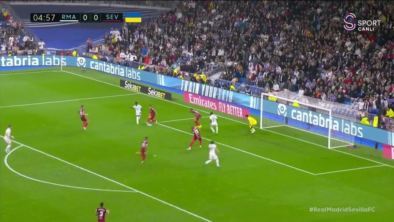 Sports plus canli izle. Sevilla vs real Madrid. Реал Мадрид Севилья прямой. Пенальти Реал Мадрид 4 к качество. Реал Мадрид Барселона.