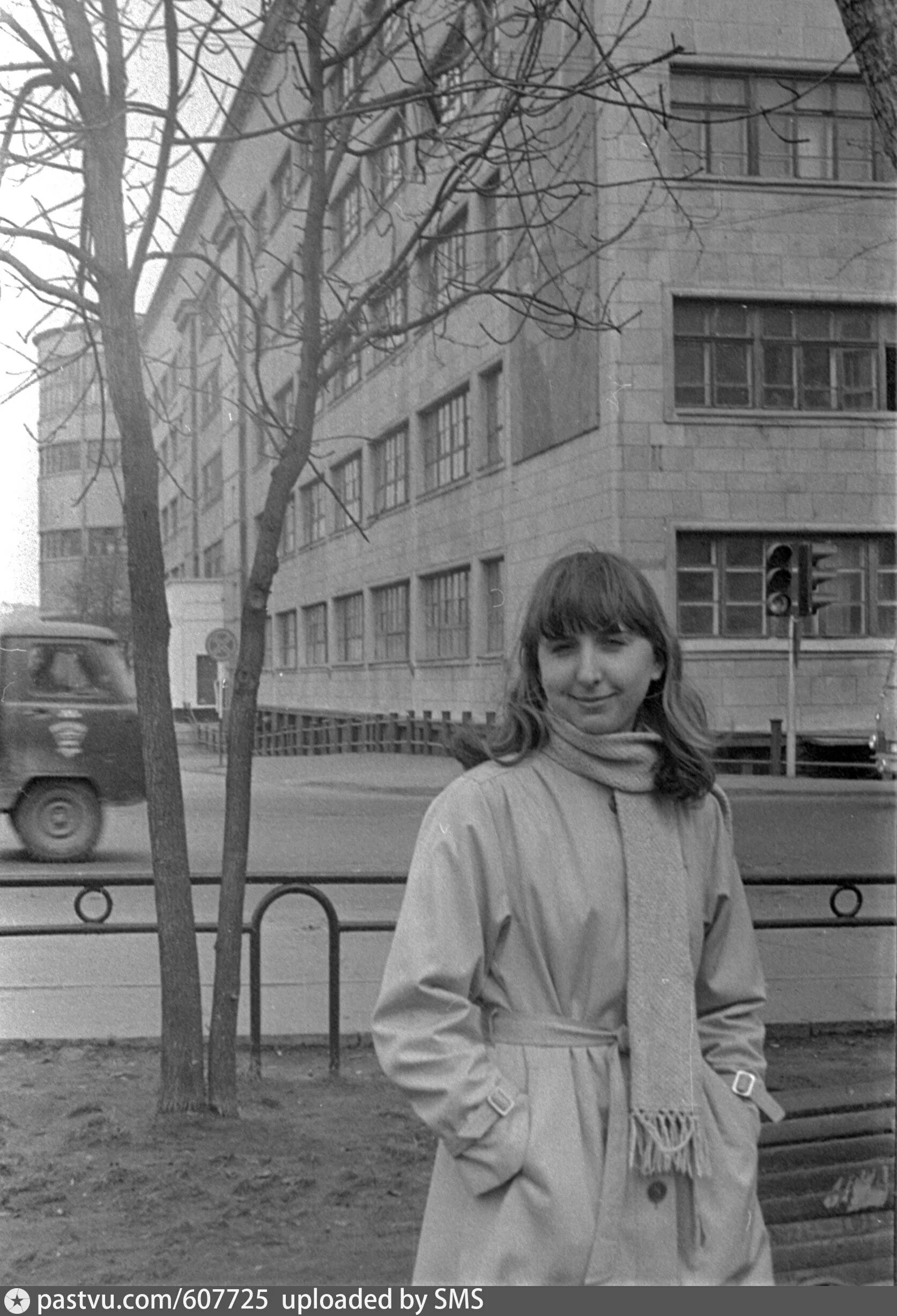 Институт легкой промышленности им. Текстильный институт в москве. Общежитие мтилп на котельнической набережной. Колледжи кирова молочной промышленности. Текстильный институт им косыгина.