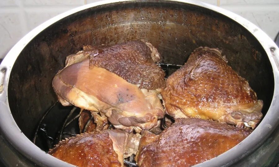 Сколько коптить домашнюю курицу