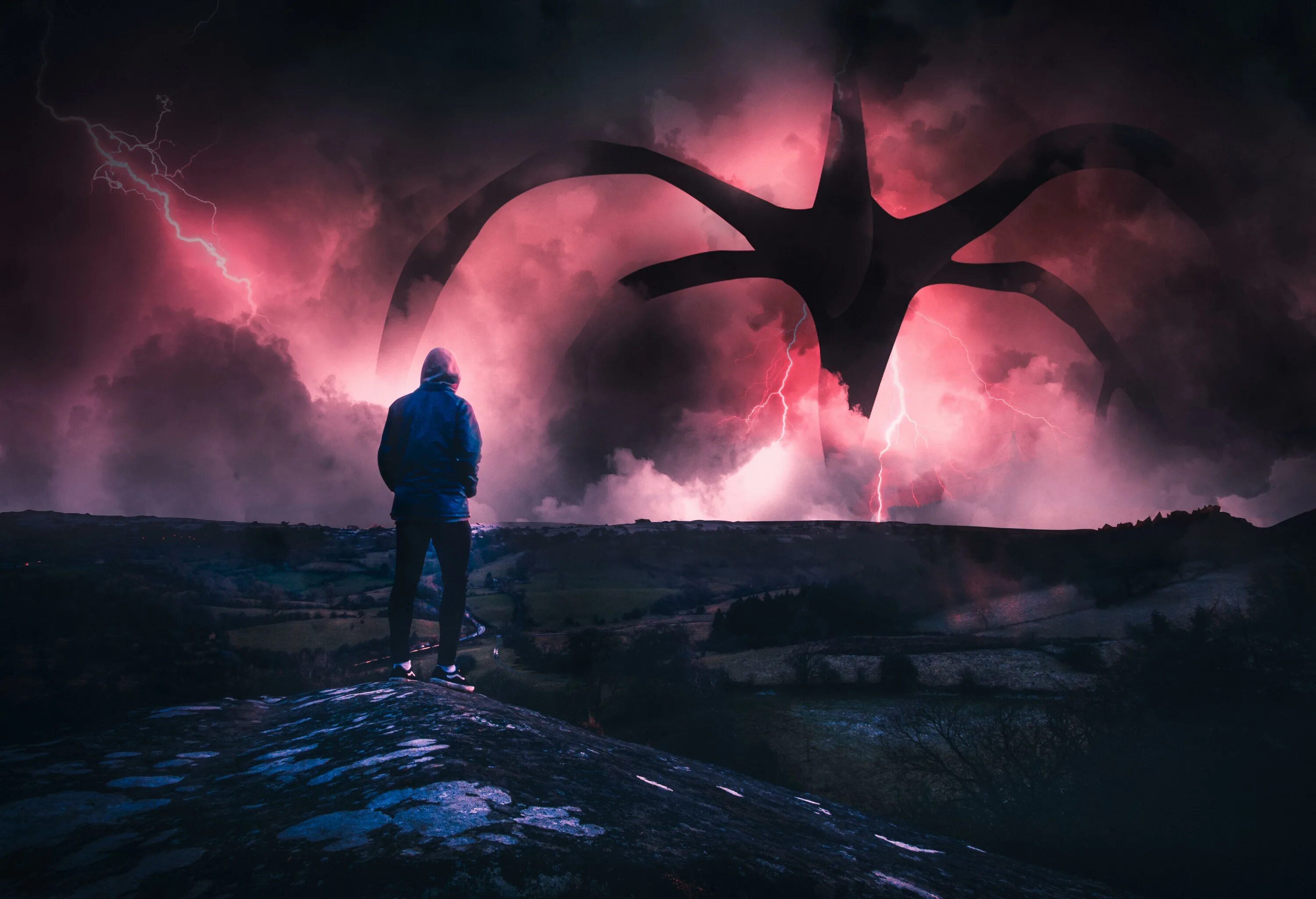 Strange experiences. Stranger things монстр демогоргон.
