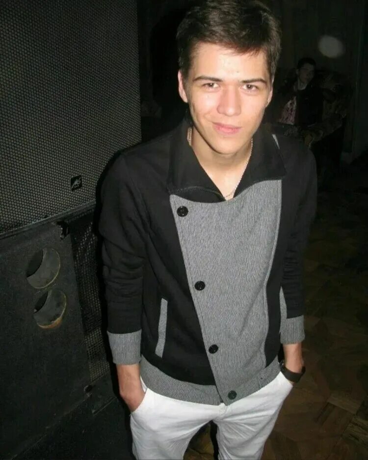 Артем демидов. Фото парня 20 лет. Пацаны 23. Парень 22 года. Кравцов василий валерьевич.