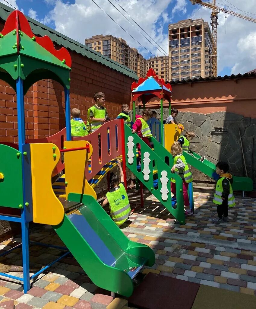 Maxi kids малиновского. Tzmo group ростов-на-дону. Европейский гимнастический центр локомотив. Бататайск детский гимнастический центр макси киндс. Maxi kids ростов западный.